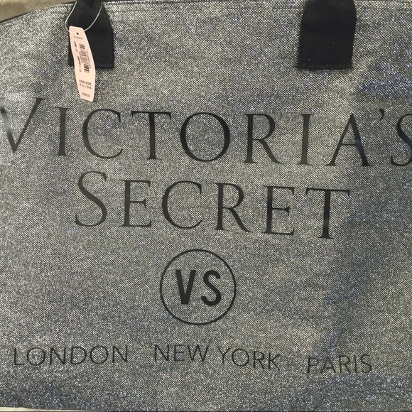 NWT Victoria's Secret L.E. Weekender Tote - Picture 5 of 7